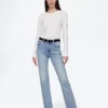 Högmidjade, smala raka Jeans i 90-talsstil