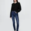 High Rise True Skinny-Jeans