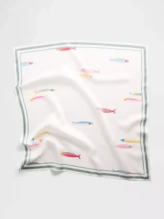 100 % siden, överdimensionerad bandana