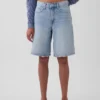 11" långa jeansshorts med medelhög midja