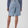 11" långa jeansshorts med medelhög midja