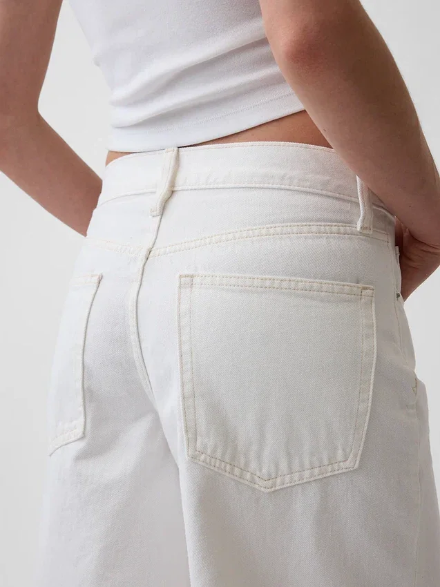 11" långa jeansshorts med medelhög midja