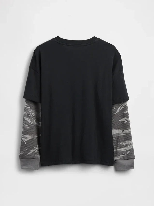 2-i-1-T-shirt med tryck och logotyp för barn