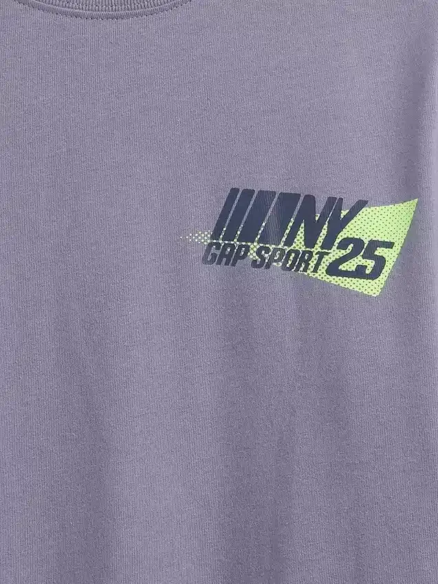 2-i-1-T-shirt med tryck och logotyp för barn