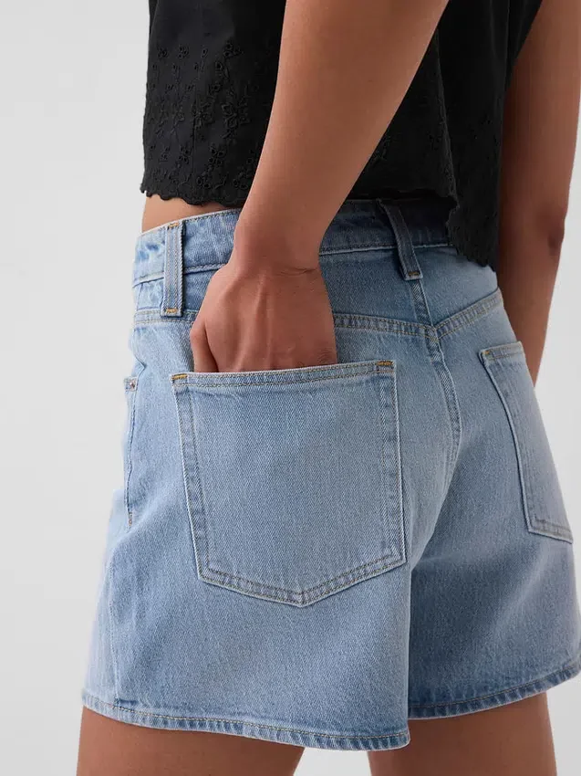 3,5" hög midja, avslappnade raka jeansshorts