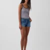 3" lågmidjade denimshorts med snörning