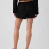 3" stickade shorts med delfinmönster