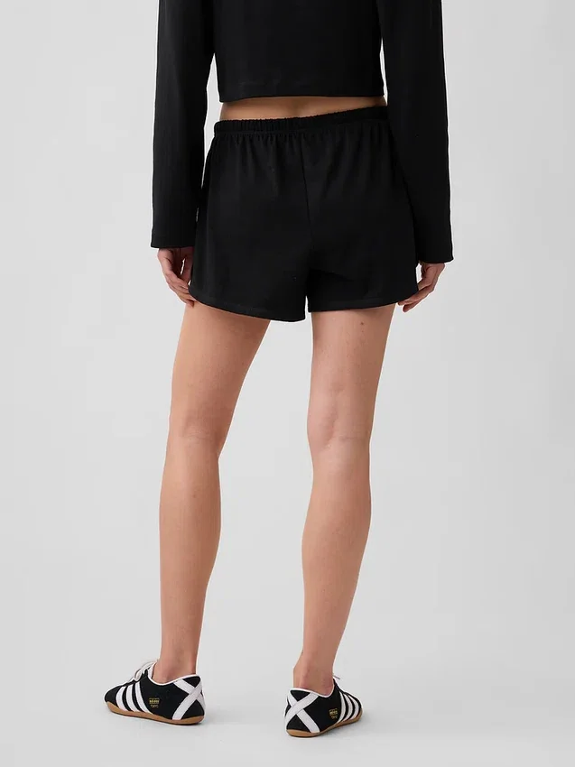 3" stickade shorts med delfinmönster