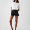 4" Downtown Shorts i khaki