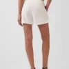 4" Shorts i linneblandning med medelhög midja