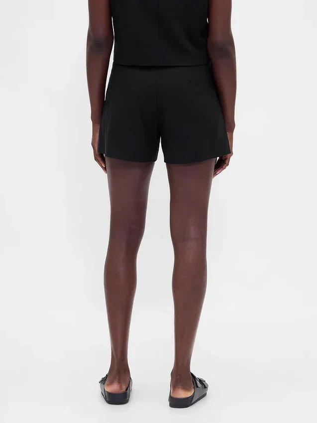 4" Shorts i linneblandning med medelhög midja