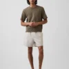 5,5" avslappnade shorts i linneblandning