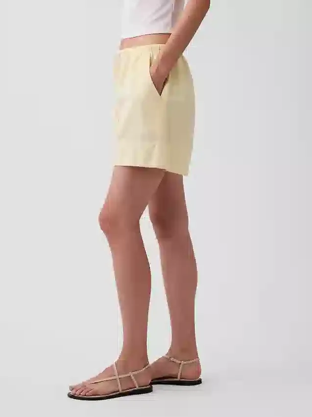 6" bekväma shorts i linneblandning