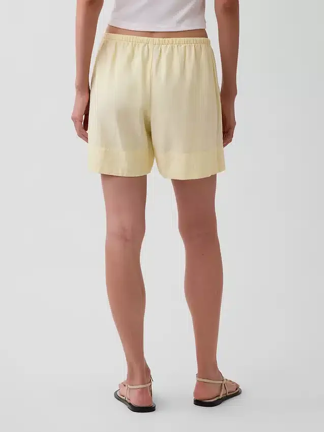6" bekväma shorts i linneblandning