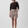 6" bekväma shorts i linneblandning