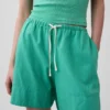 6" bekväma shorts i linneblandning