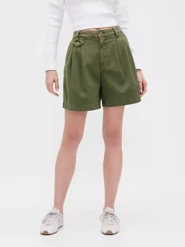 6" midhöga plisserade shorts i twill
