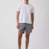 7" avslappnade shorts