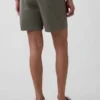 7" avslappnade shorts