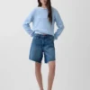 8" Bermudashorts i denim med medelhög midja och lös passform