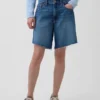 8" Bermudashorts i denim med medelhög midja och lös passform