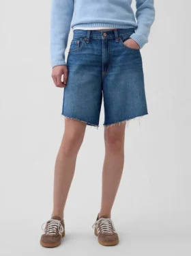 8″ Bermudashorts i denim med medelhög midja och lös passform