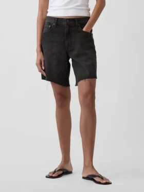 8″ Bermudashorts i denim med medelhög midja och lös passform