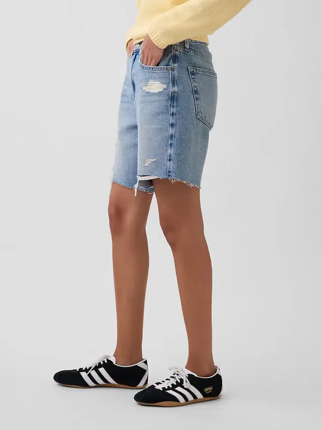 8" Bermudashorts i denim med medelhög midja och lös passform