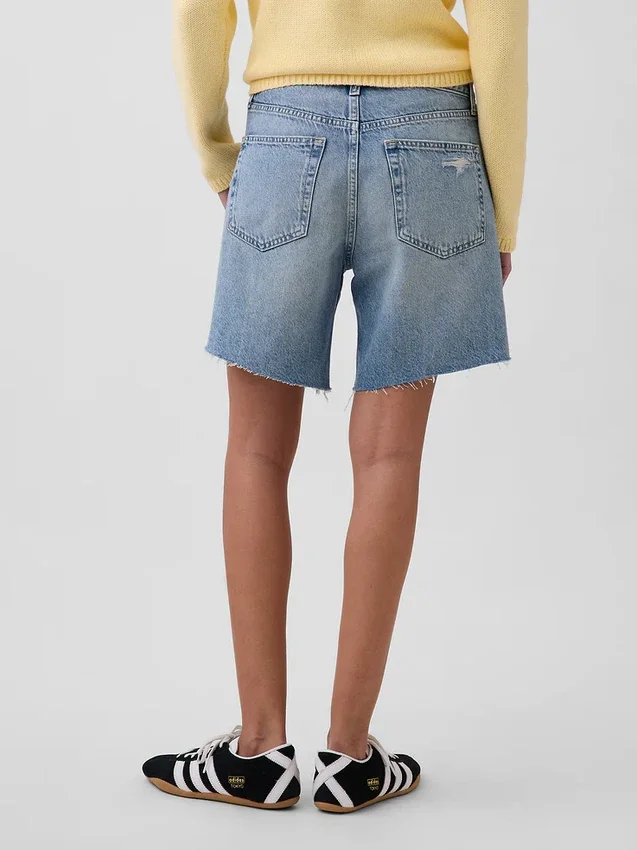 8" Bermudashorts i denim med medelhög midja och lös passform