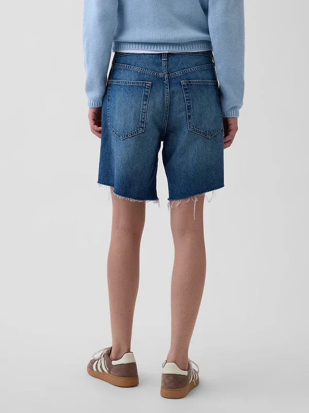 8" Bermudashorts i denim med medelhög midja och lös passform