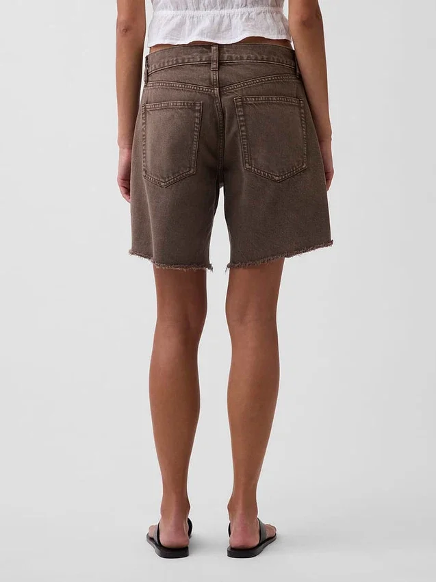 8" Bermudashorts i denim med medelhög midja och lös passform