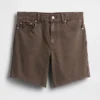 8" Bermudashorts i denim med medelhög midja och lös passform