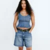 8" Bermudashorts i denim med medelhög midja och lös passform