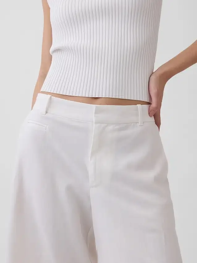 9" lågmidjade shorts i linneblandning
