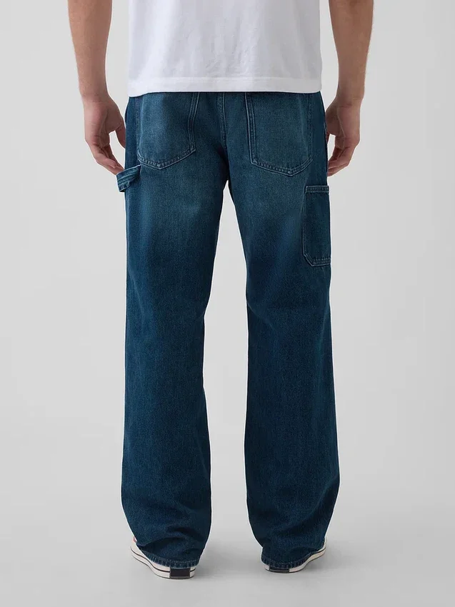 90-talsinspirerade, lösa snickarjeans