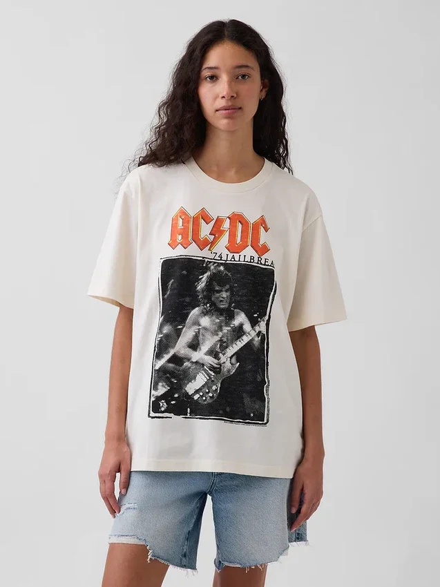 Ac/Dc T-shirt med tryck i avslappnad passform