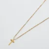 Admiral Row guldhalsband med elegant initial