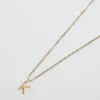 Admiral Row guldhalsband med elegant initial