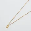 Admiral Row guldhalsband med elegant initial