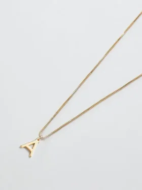 Admiral Row guldhalsband med elegant initial
