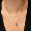 Ana Luisa guldhalsband med mini-stenhänge