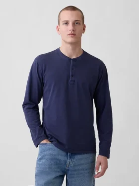 Avslappnad Henley-T-shirt