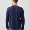 Avslappnad Henley-T-shirt