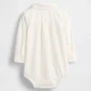 Baby-bodysuit i oxfordtyg