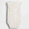 Baby First Favorites bodysuit i ekologisk bomull med fladdrande ärmar
