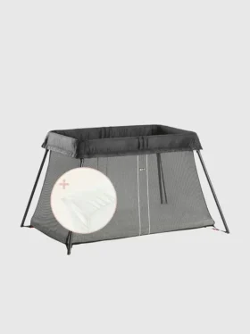 BabyBjörn resesäng Light och lakan i paket