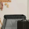 BabyBjörn resesäng Light och lakan i paket