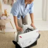 BabyBjörn resesäng Light och lakan i paket