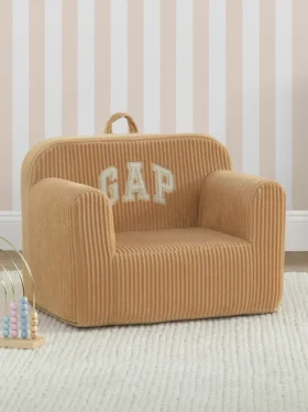 babyGap-stol i ribbad velour med skumfyllning och logotyp