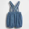 Babyoverall i denim med fickor